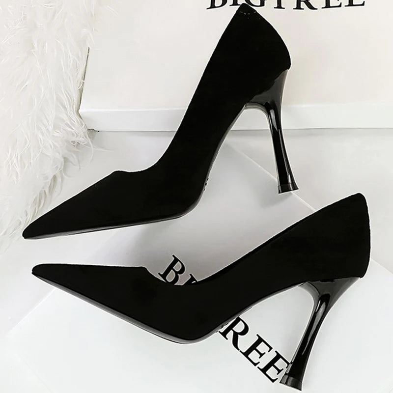 Women's Black Pointed stiletto Heel
