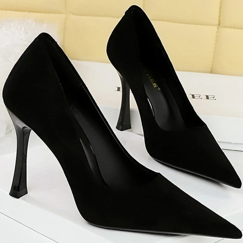 Women's Black Pointed stiletto Heel